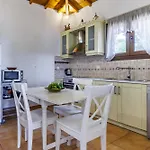 Ferienhaus Pefkos