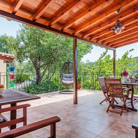 Pefkos Panormos (Skopelos)