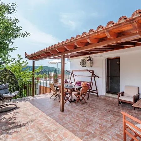Pefkos Hébergement de vacances